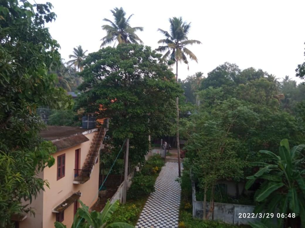 Devi Kripa Residency Leilighet Varkala Eksteriør bilde